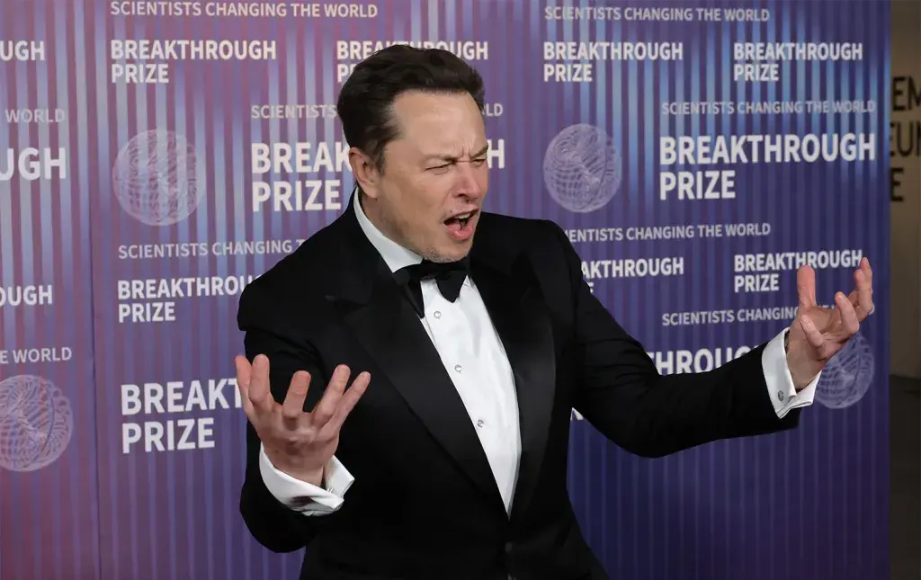 سهامداران تسلا بسته حقوقی ۱ تریلیون دلاری ایلان مسک را تصویب کردند